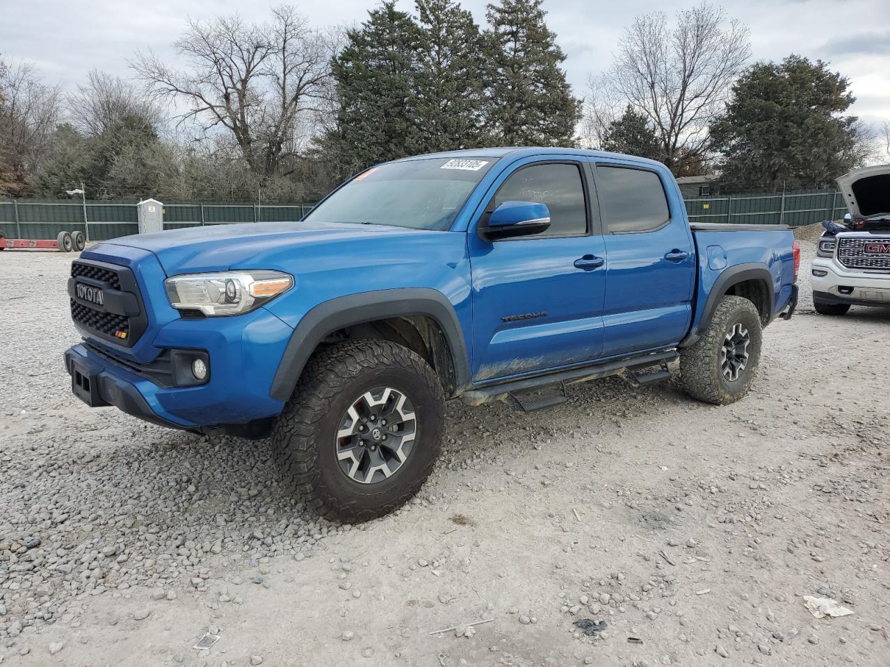 TOYOTA TACOMA DOU 2017