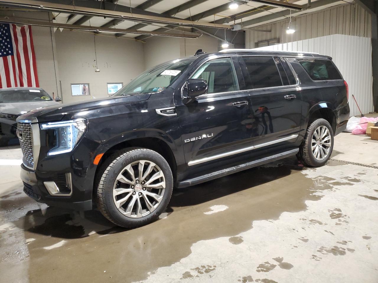 GMC YUKON XL 2021