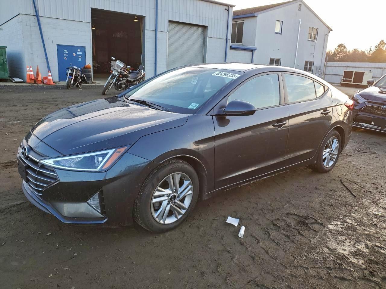 HYUNDAI ELANTRA SE 2020