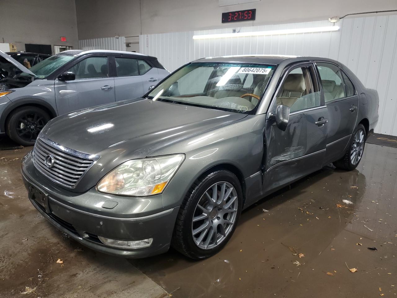 LEXUS LS 430 2005