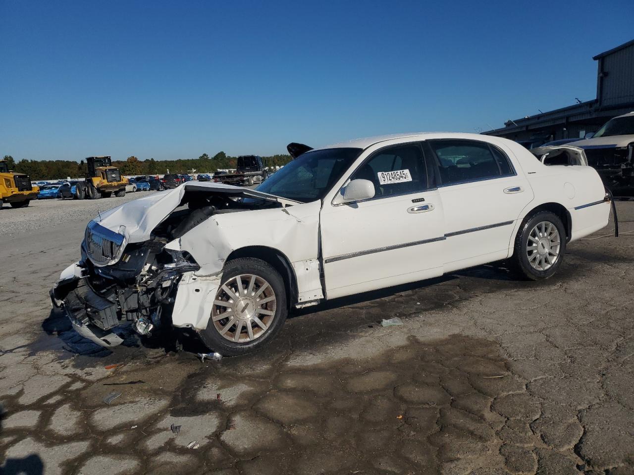 LINCOLN TOWN CAR S 2006