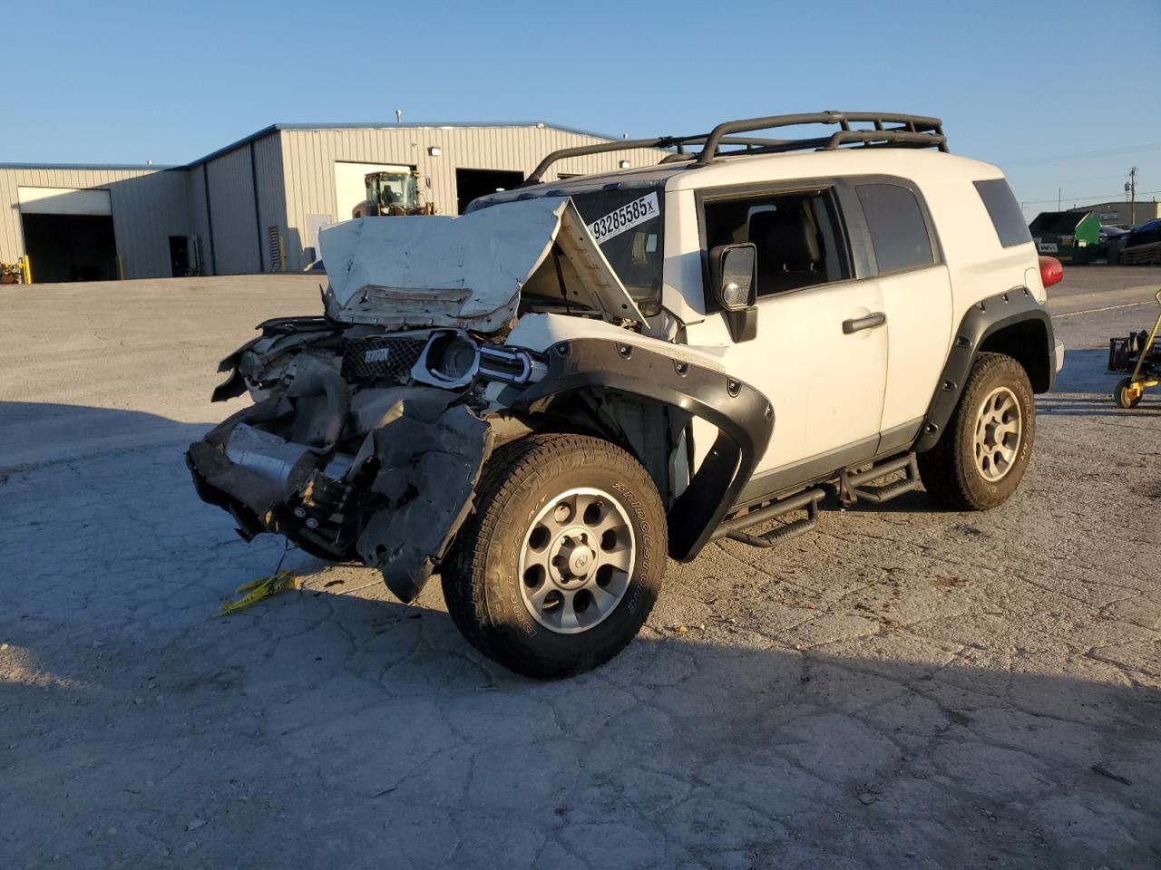 TOYOTA FJ CRUISER 2011