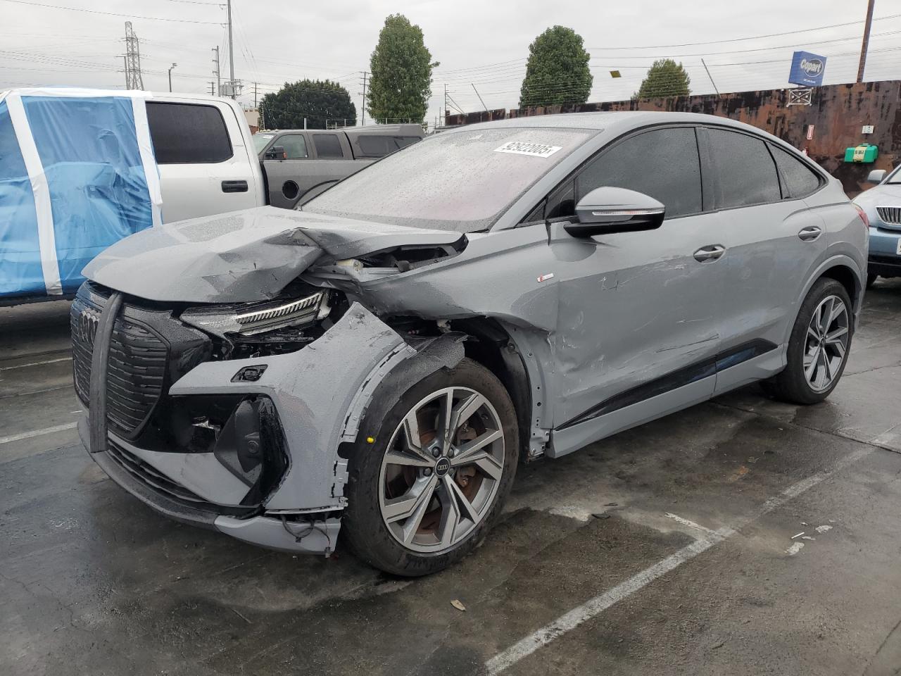 AUDI Q4 E-TRON 2024