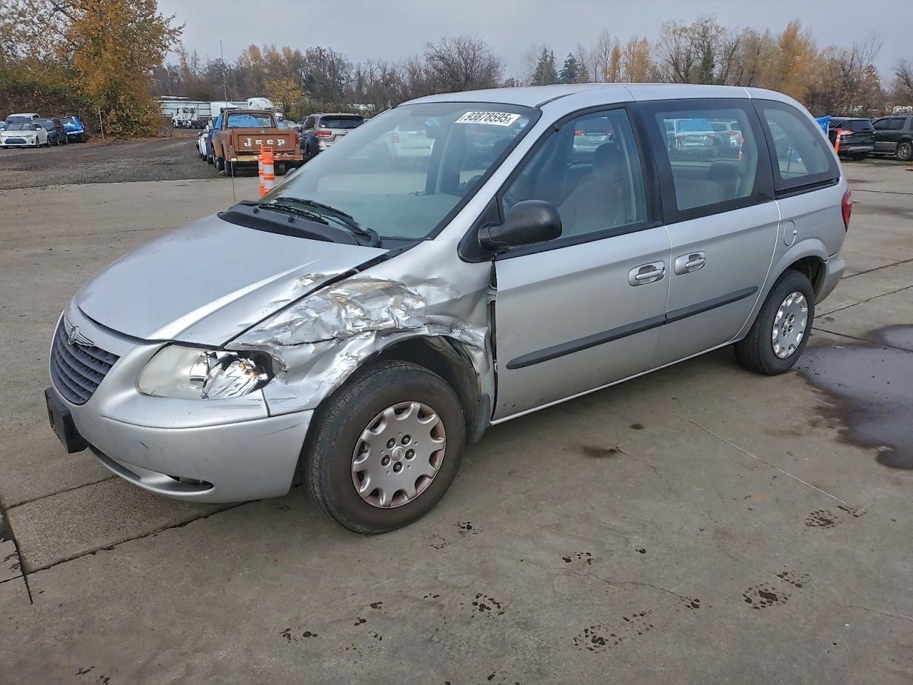 CHRYSLER VOYAGER 2003