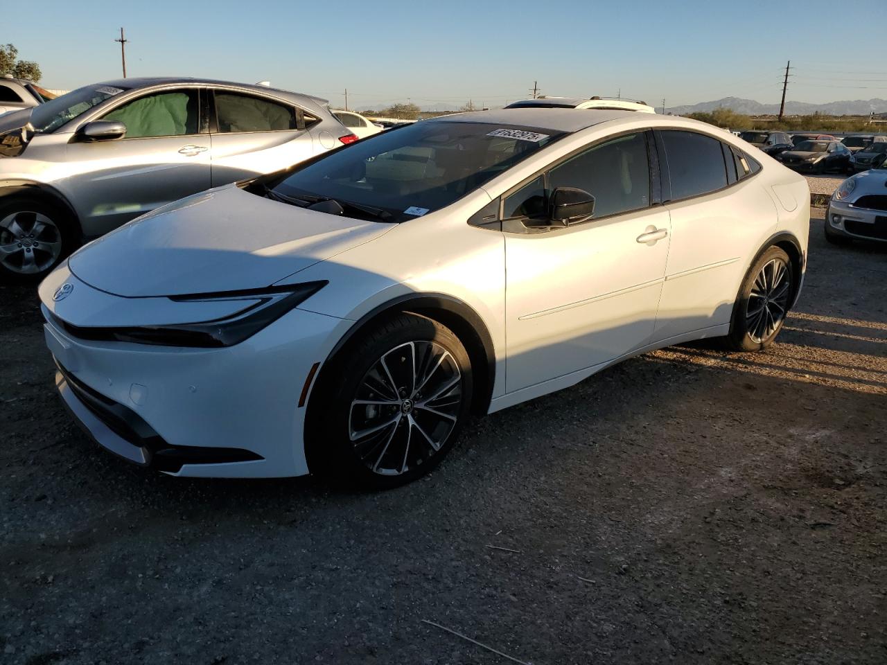 TOYOTA PRIUS LE 2025