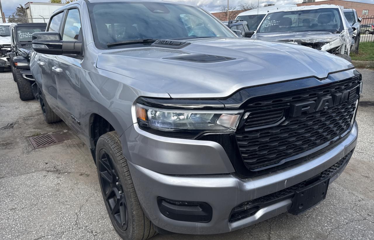 RAM 1500 SPORT 2025