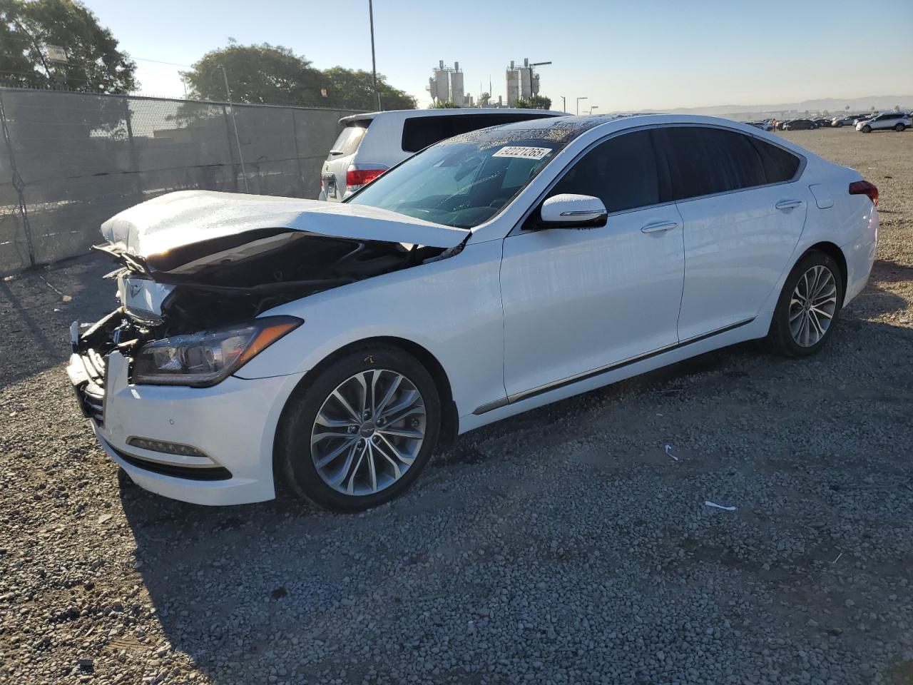 HYUNDAI GENESIS 3. 2016