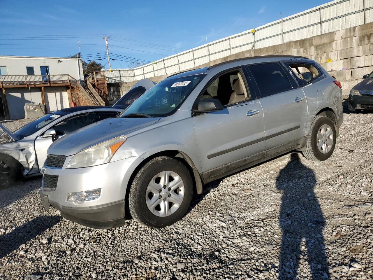 CHEVROLET TRAVERSE L 2011