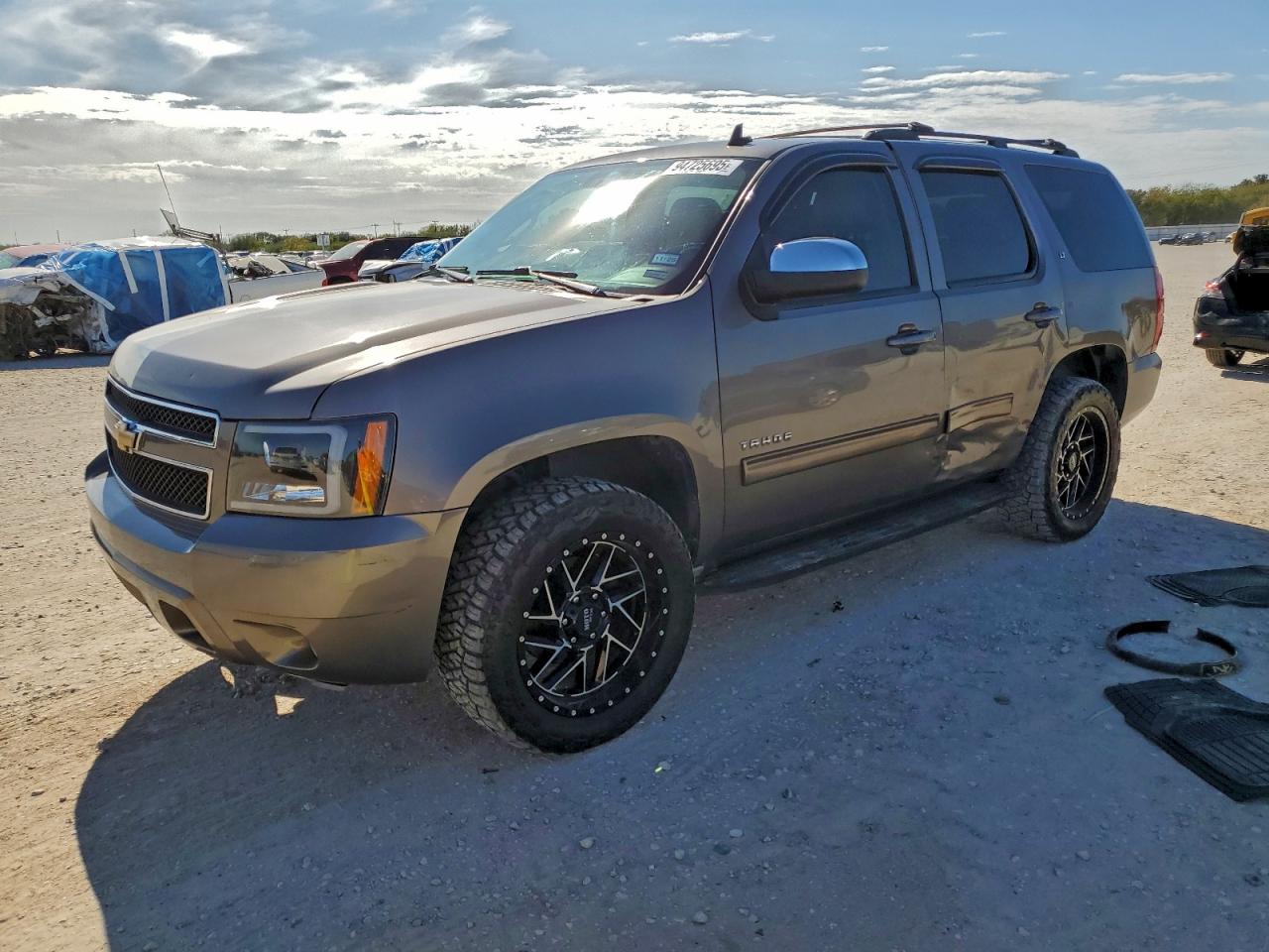 CHEVROLET TAHOE K150 2011