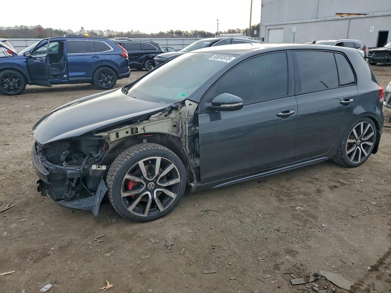 VOLKSWAGEN GTI 2012