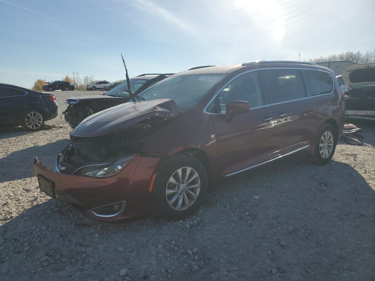 CHRYSLER PACIFICA 2018
