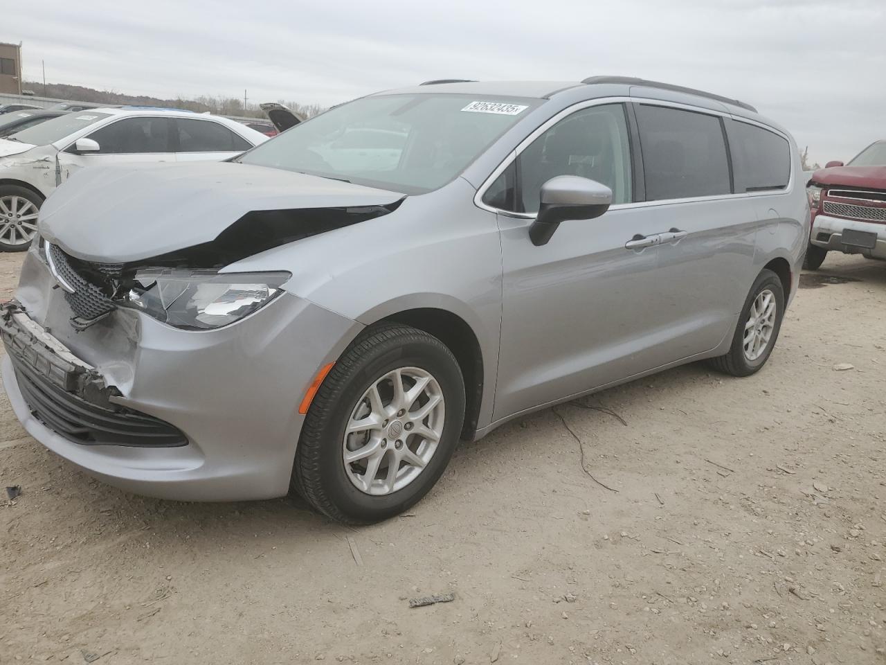 CHRYSLER VOYAGER LX 2020