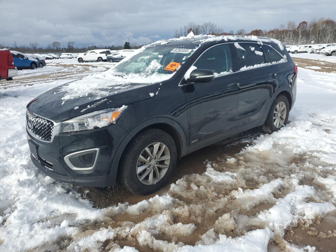 KIA SORENTO LX 2017