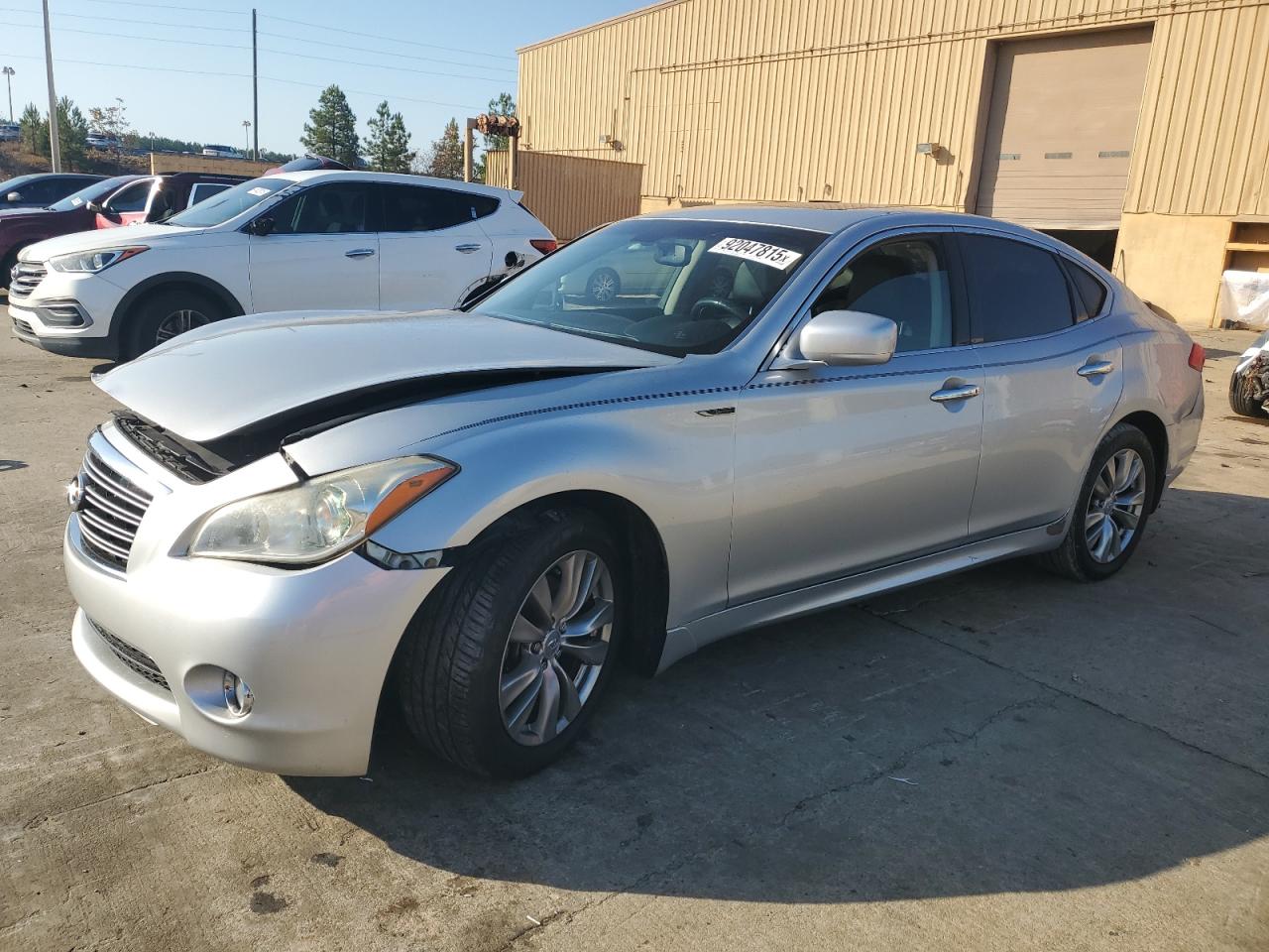 INFINITI M37 2012