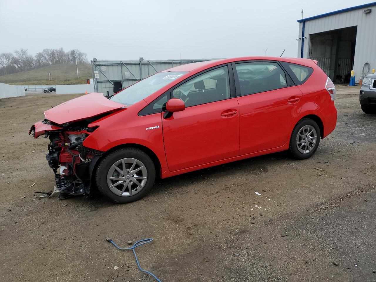 TOYOTA PRIUS V 2015