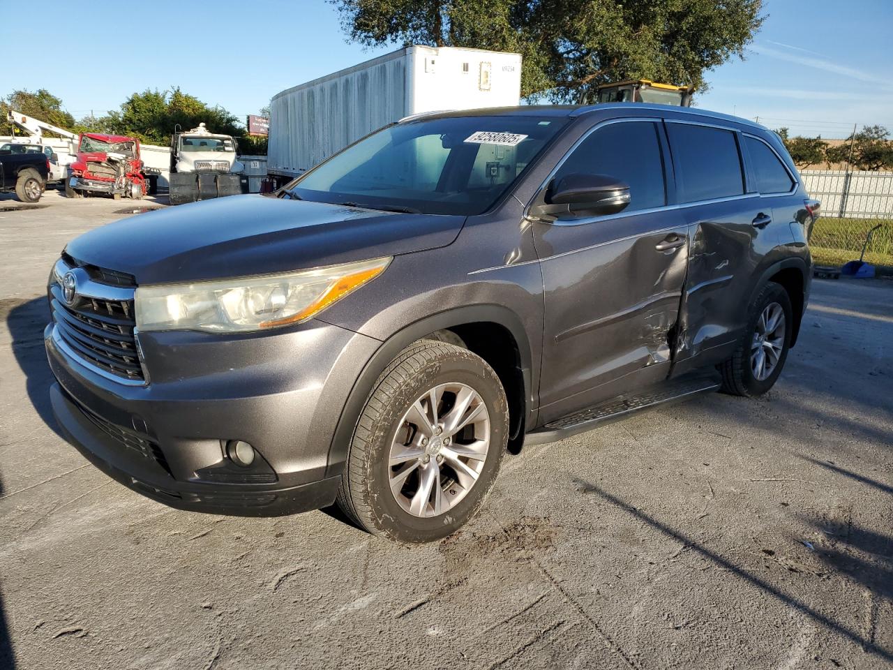 TOYOTA HIGHLANDER 2015