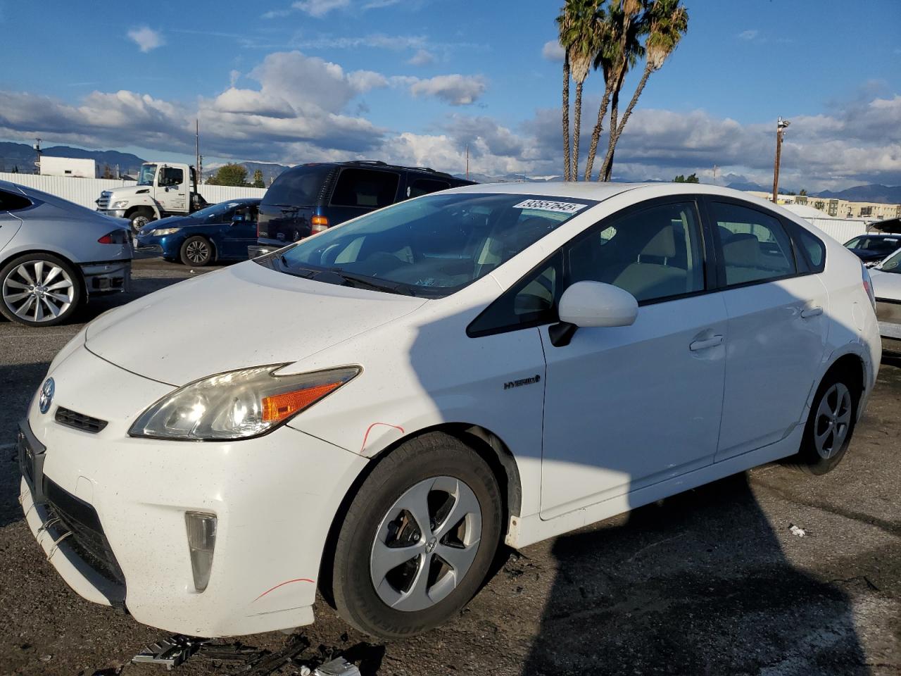 TOYOTA PRIUS 2014