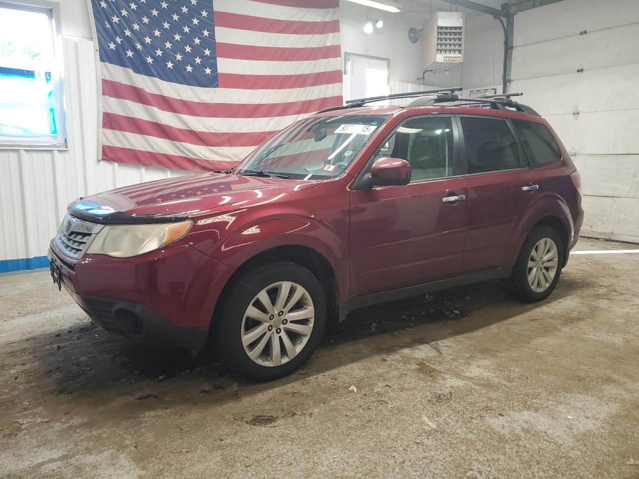 SUBARU FORESTER 2011