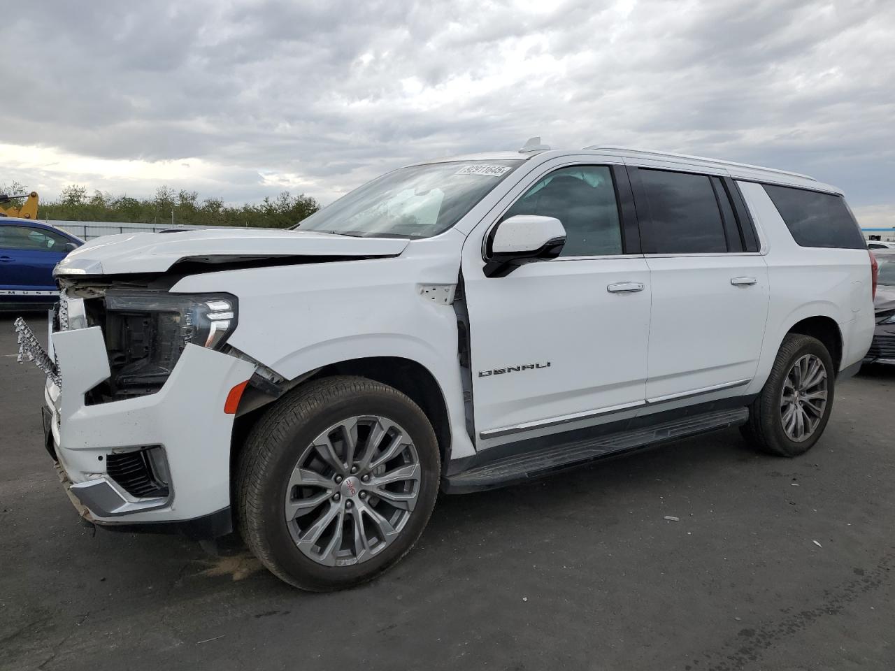 GMC YUKON XL D 2021
