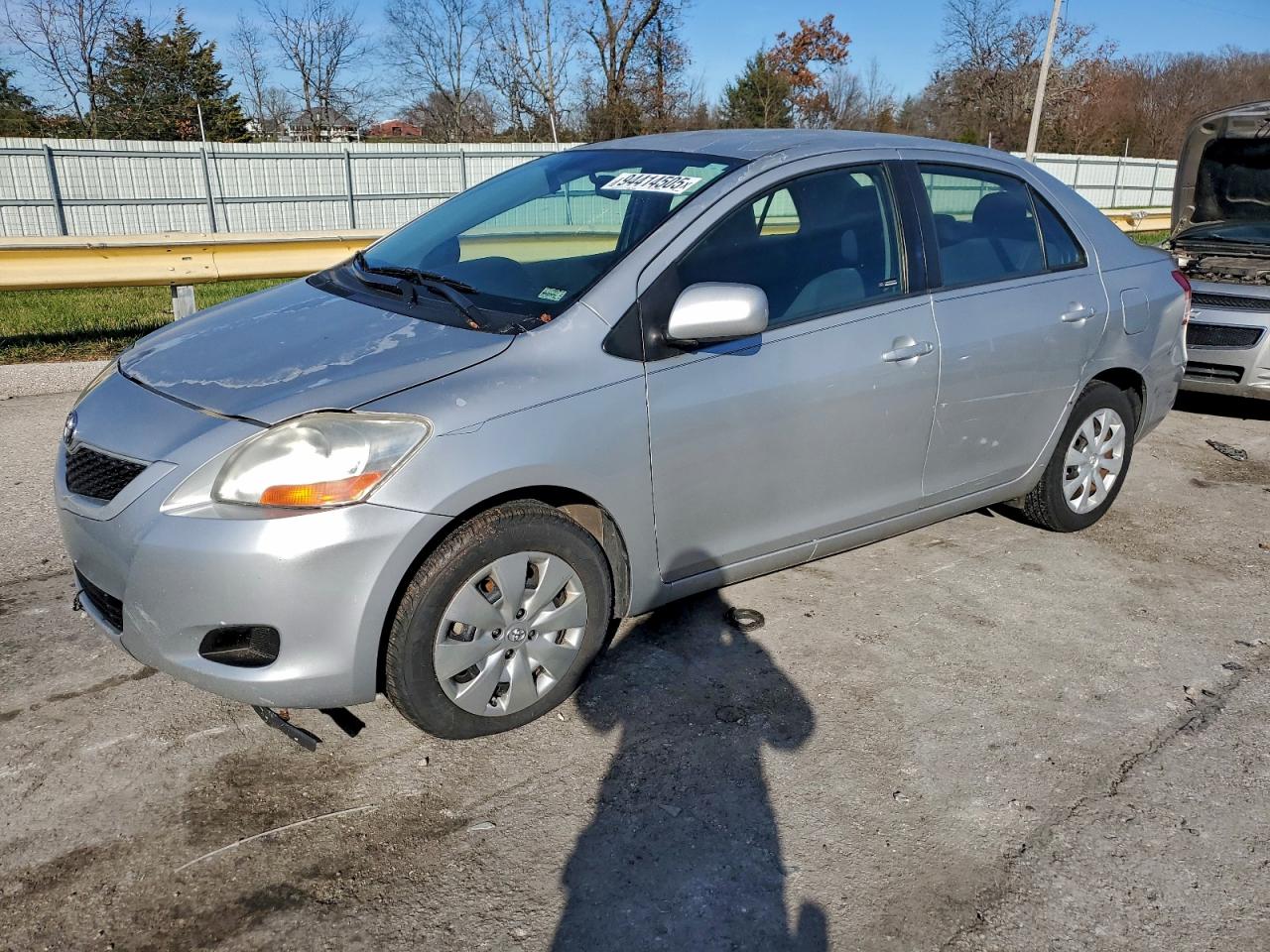TOYOTA YARIS 2011