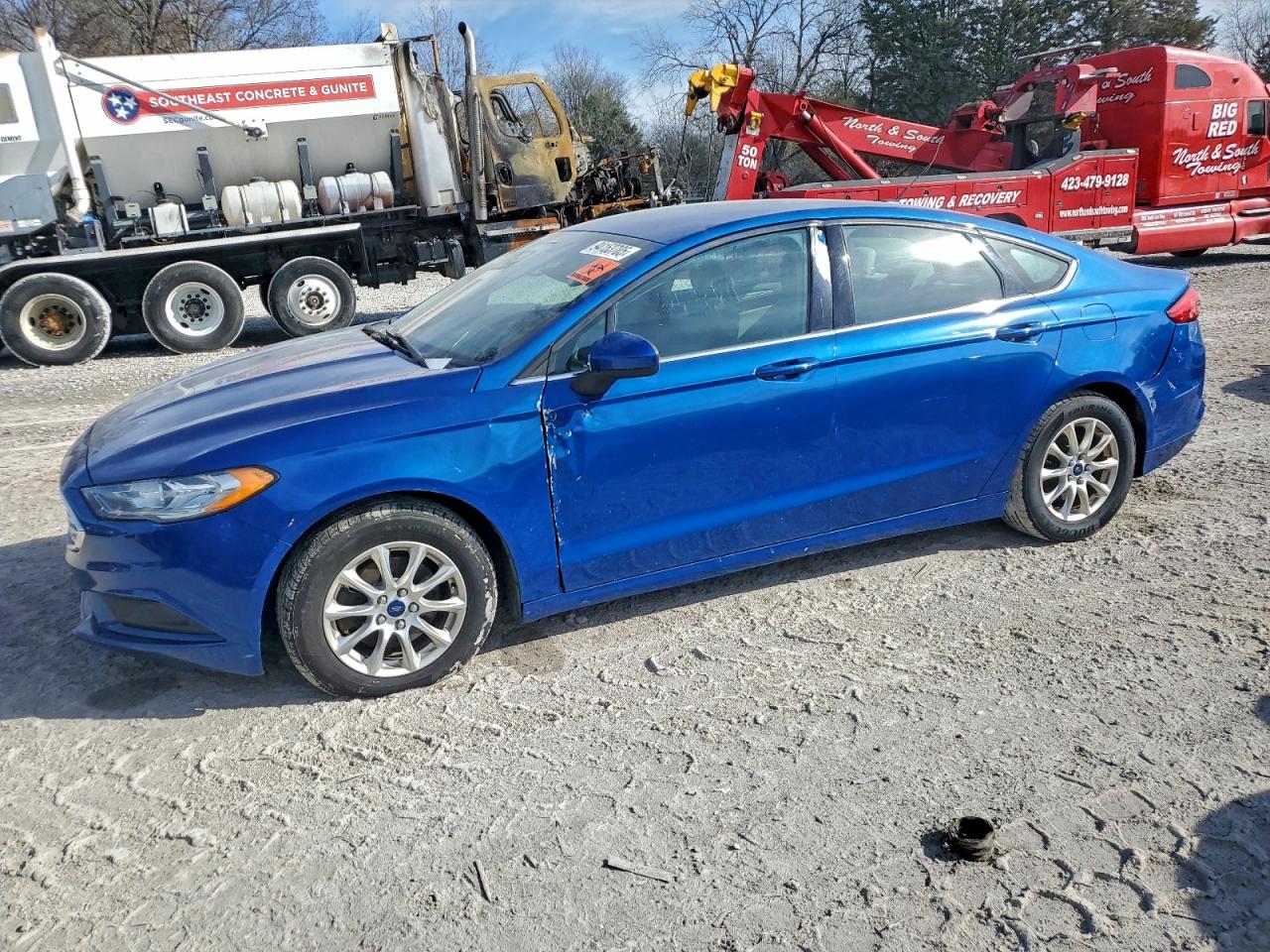 FORD FUSION S 2017