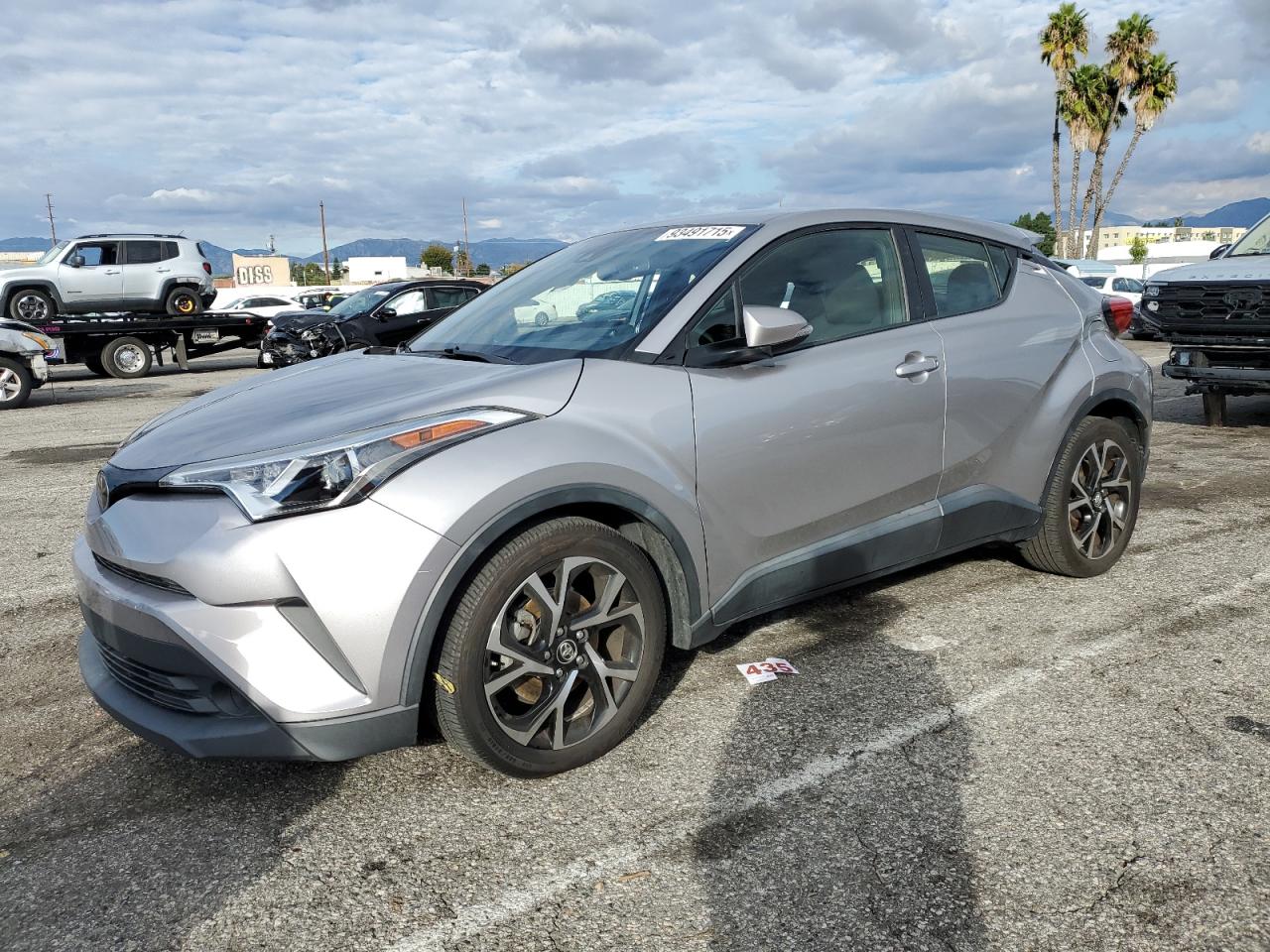 TOYOTA C-HR XLE 2018