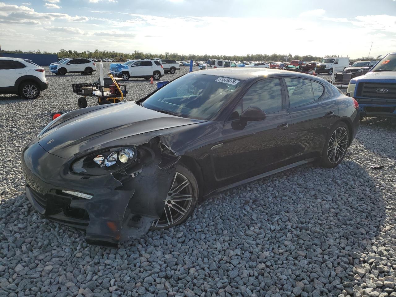 PORSCHE PANAMERA 2 2016