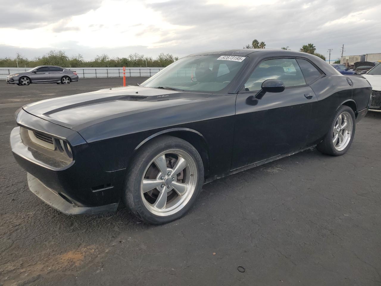 DODGE CHALLENGER 2011
