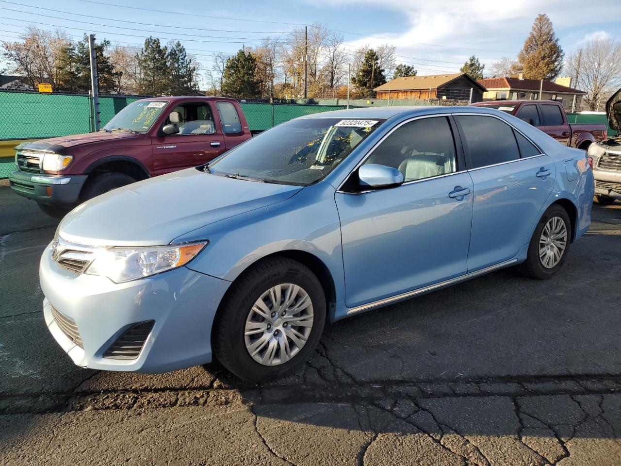 TOYOTA CAMRY BASE 2012
