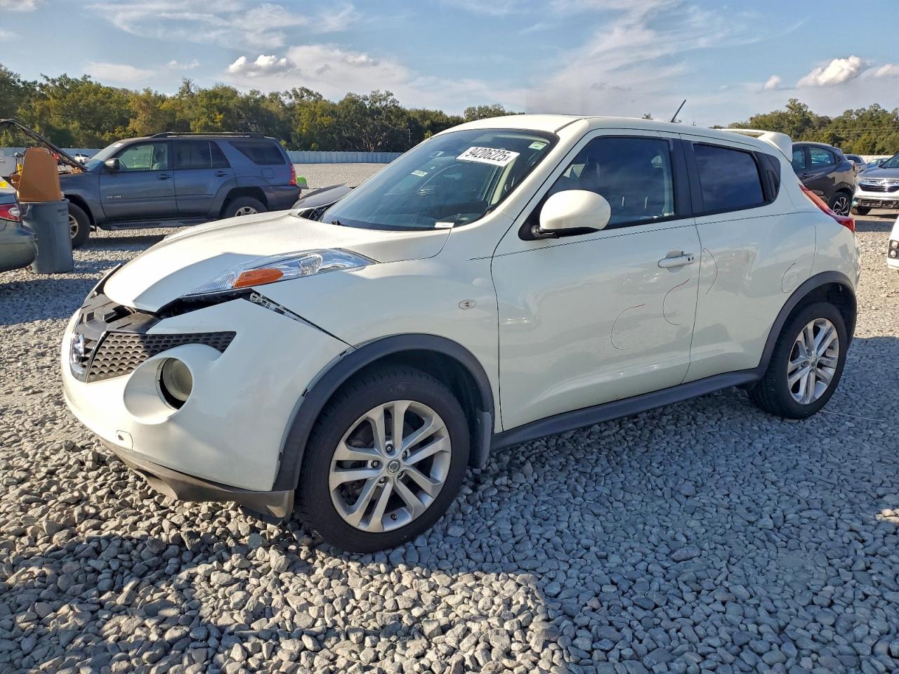 NISSAN JUKE S 2012