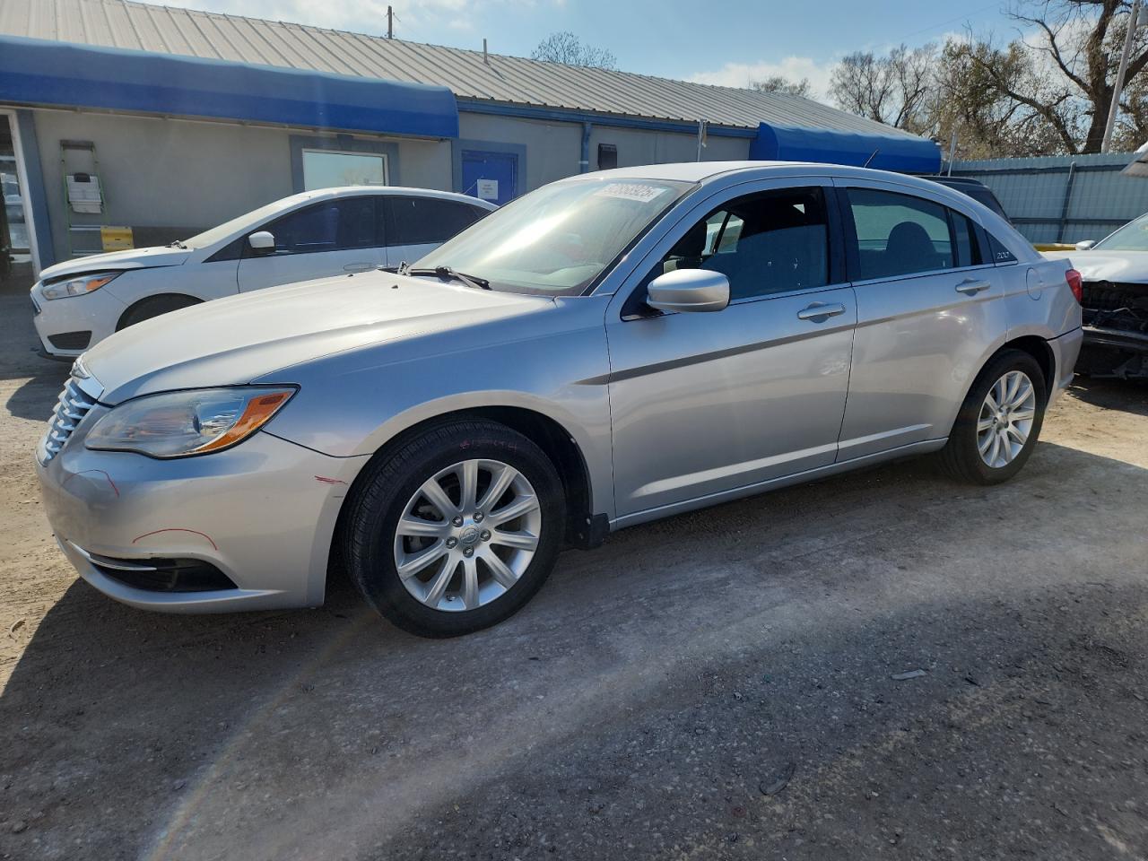 CHRYSLER 200 TOURIN 2012