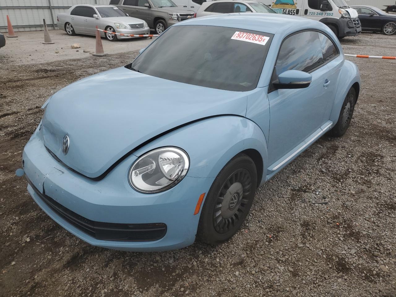 VOLKSWAGEN BEETLE 2014