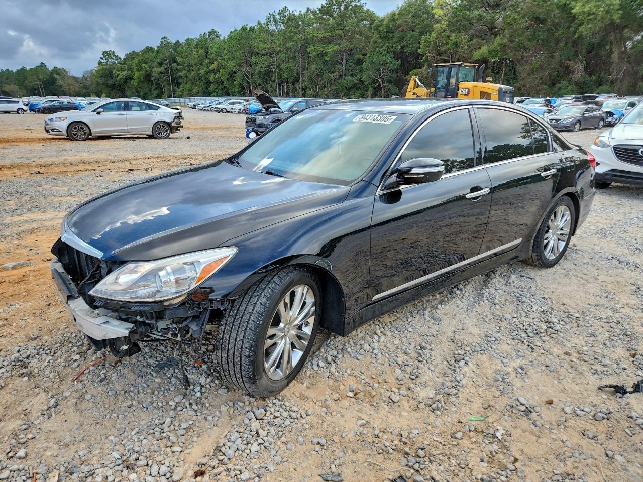 HYUNDAI GENESIS 4. 2012