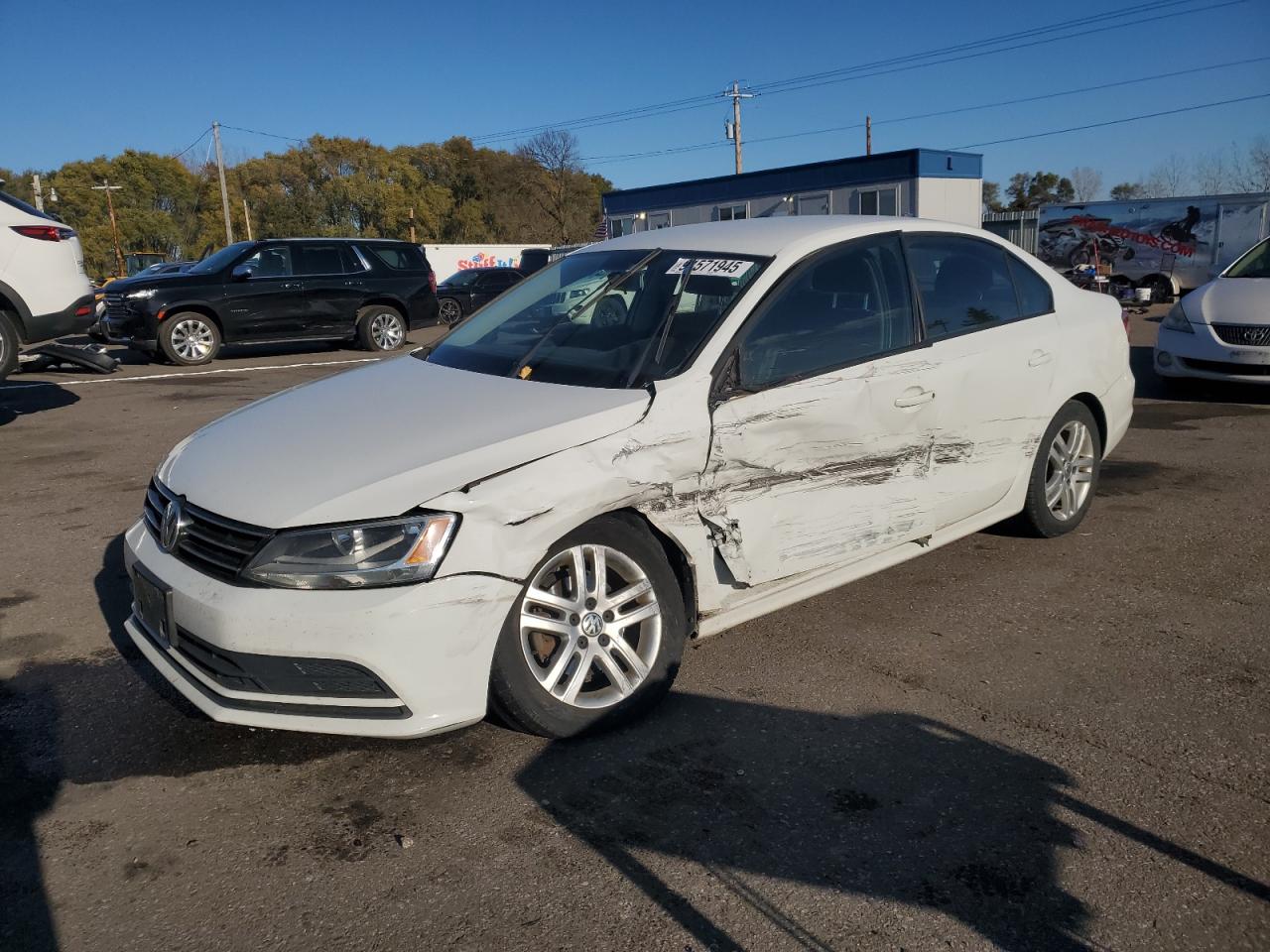 VOLKSWAGEN JETTA BASE 2015