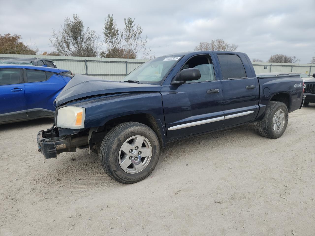 DODGE DAKOTA 2006