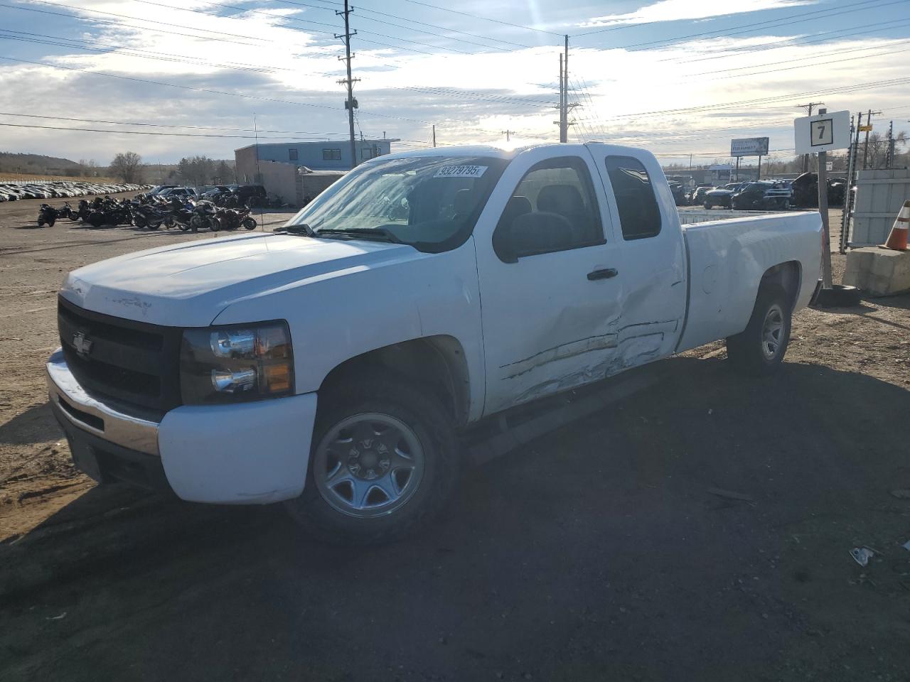 CHEVROLET SILVERADO 2011