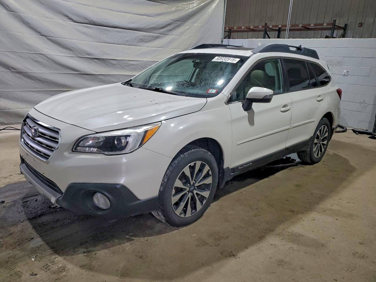 SUBARU OUTBACK 2. 2015