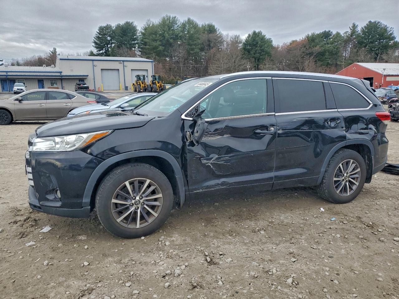 TOYOTA HIGHLANDER 2018