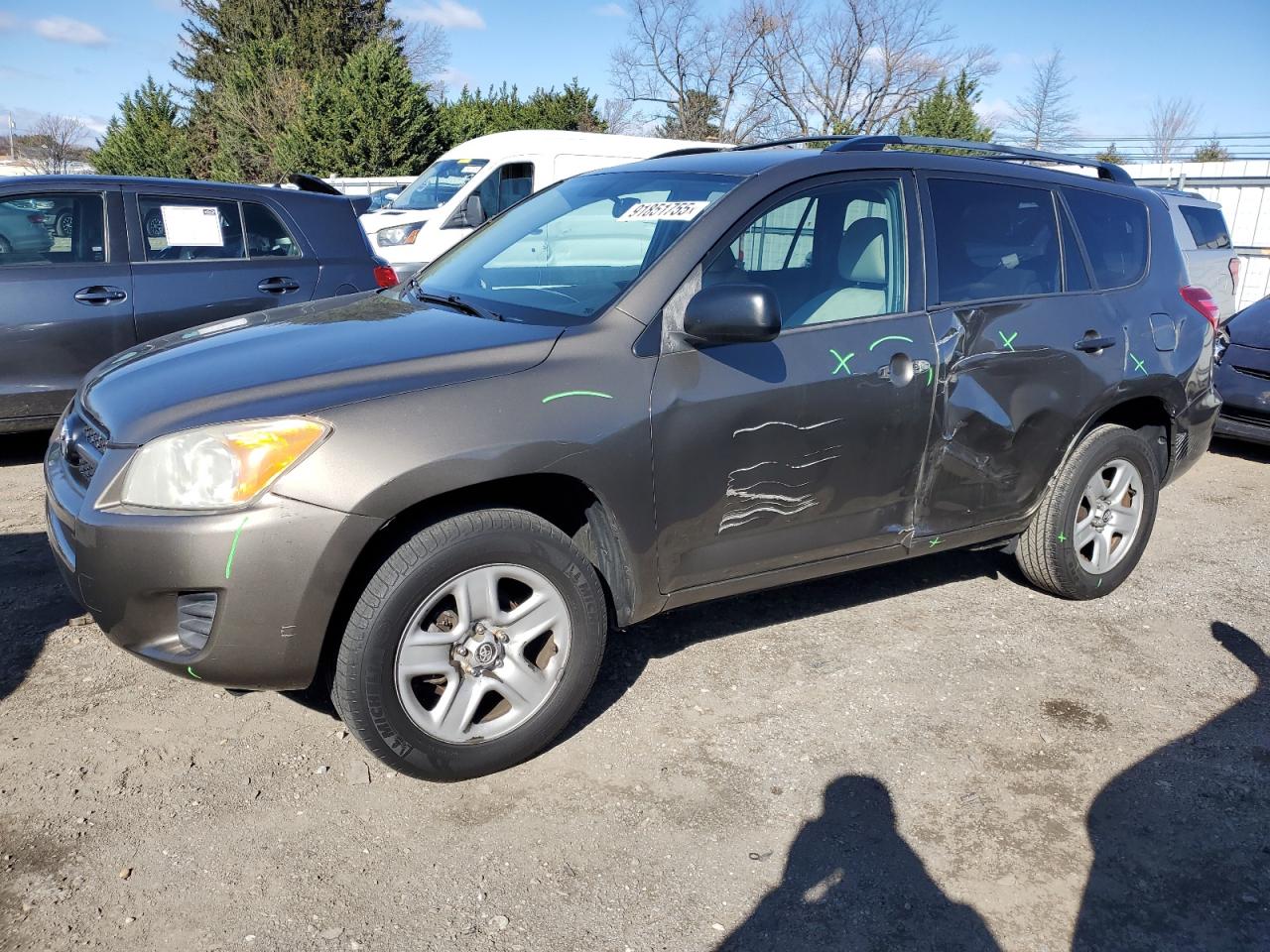 TOYOTA RAV4 2011