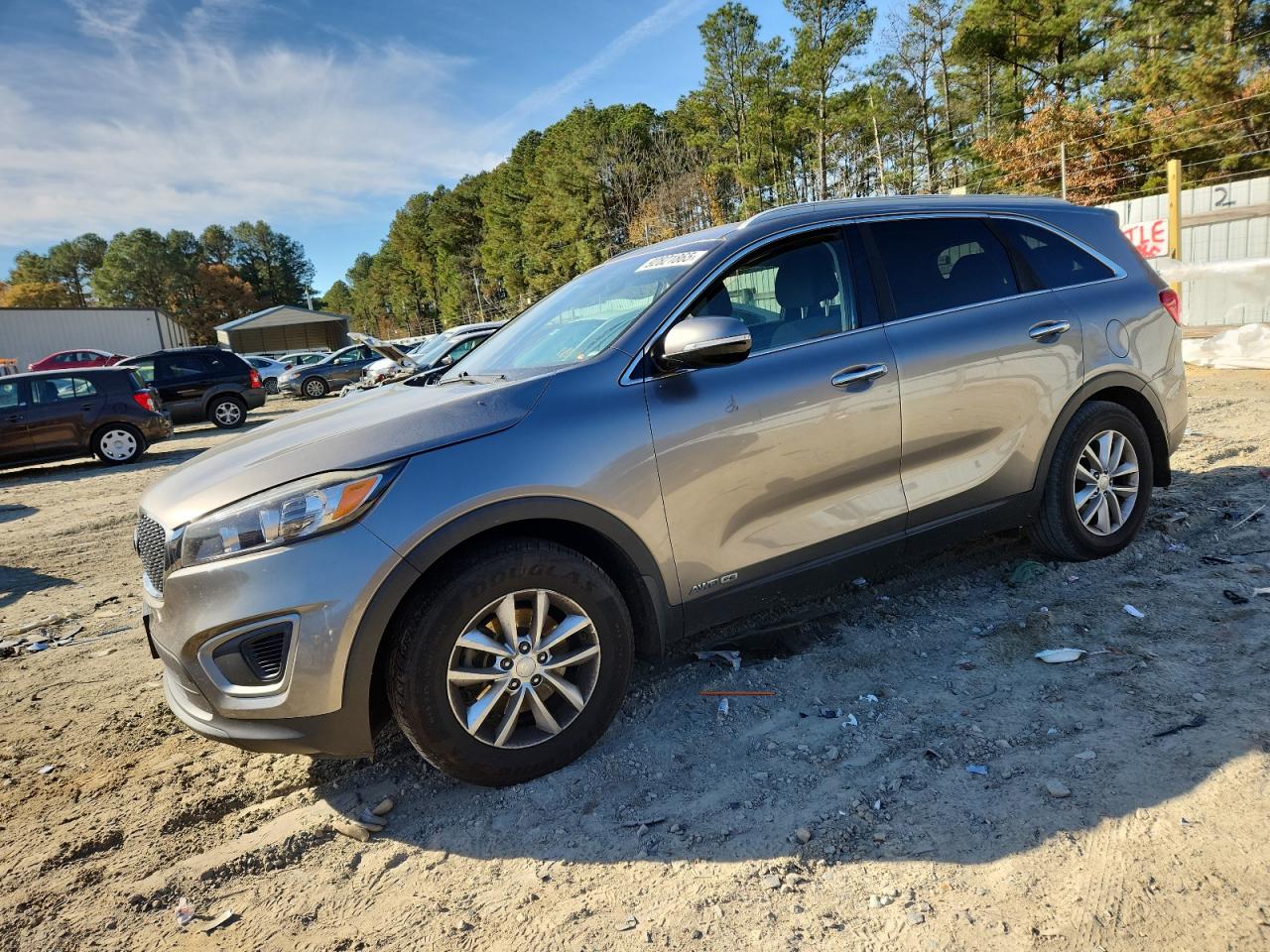 KIA SORENTO LX 2016