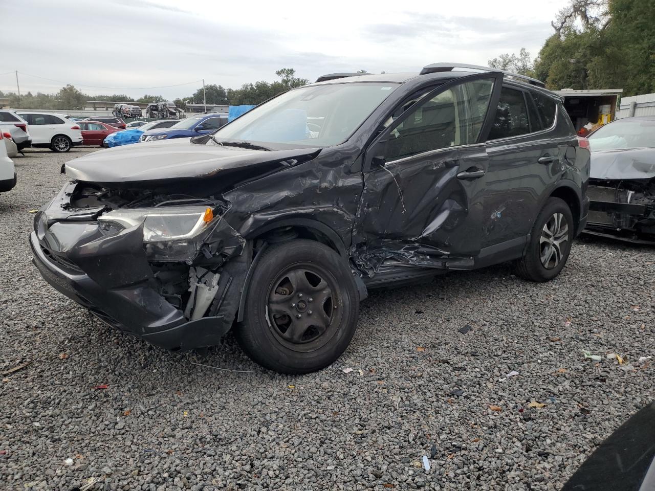 TOYOTA RAV4 LE 2018