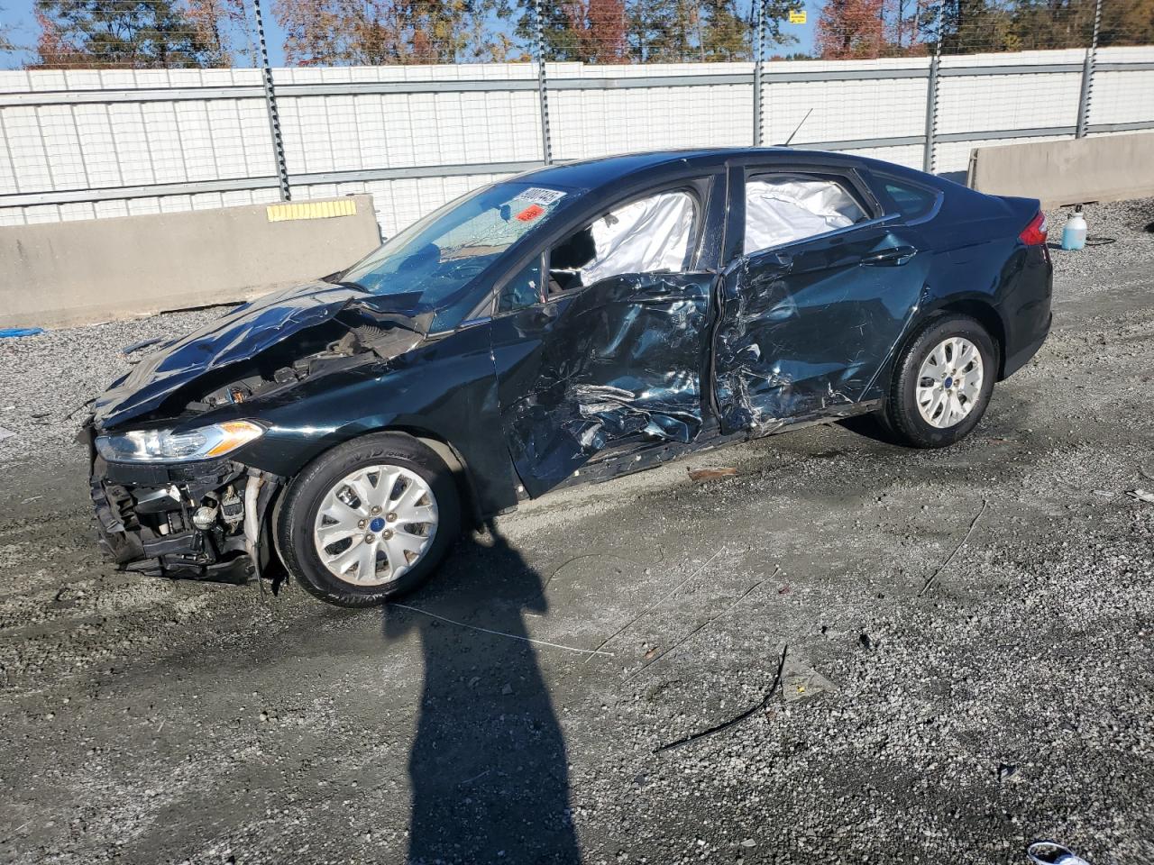 FORD FUSION S 2014