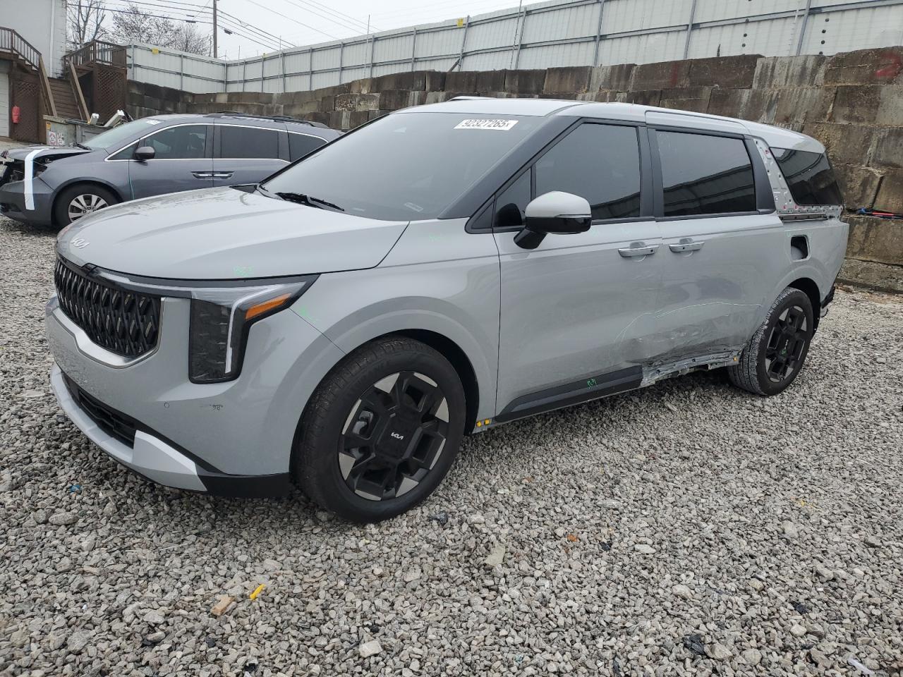 KIA CARNIVAL E 2025