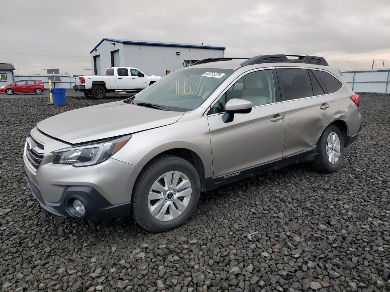 SUBARU OUTBACK 2. 2018