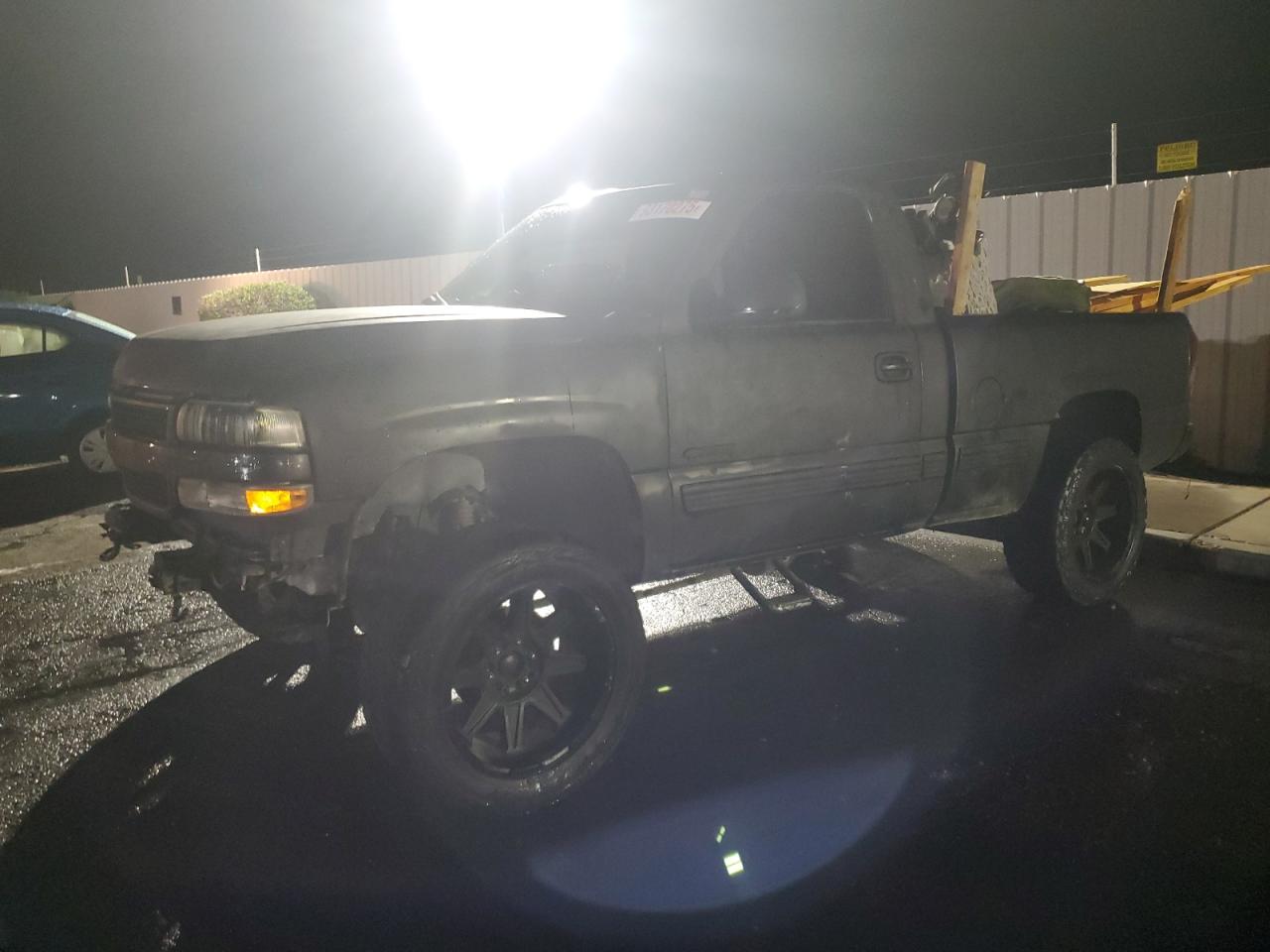 CHEVROLET SILVERADO 2001