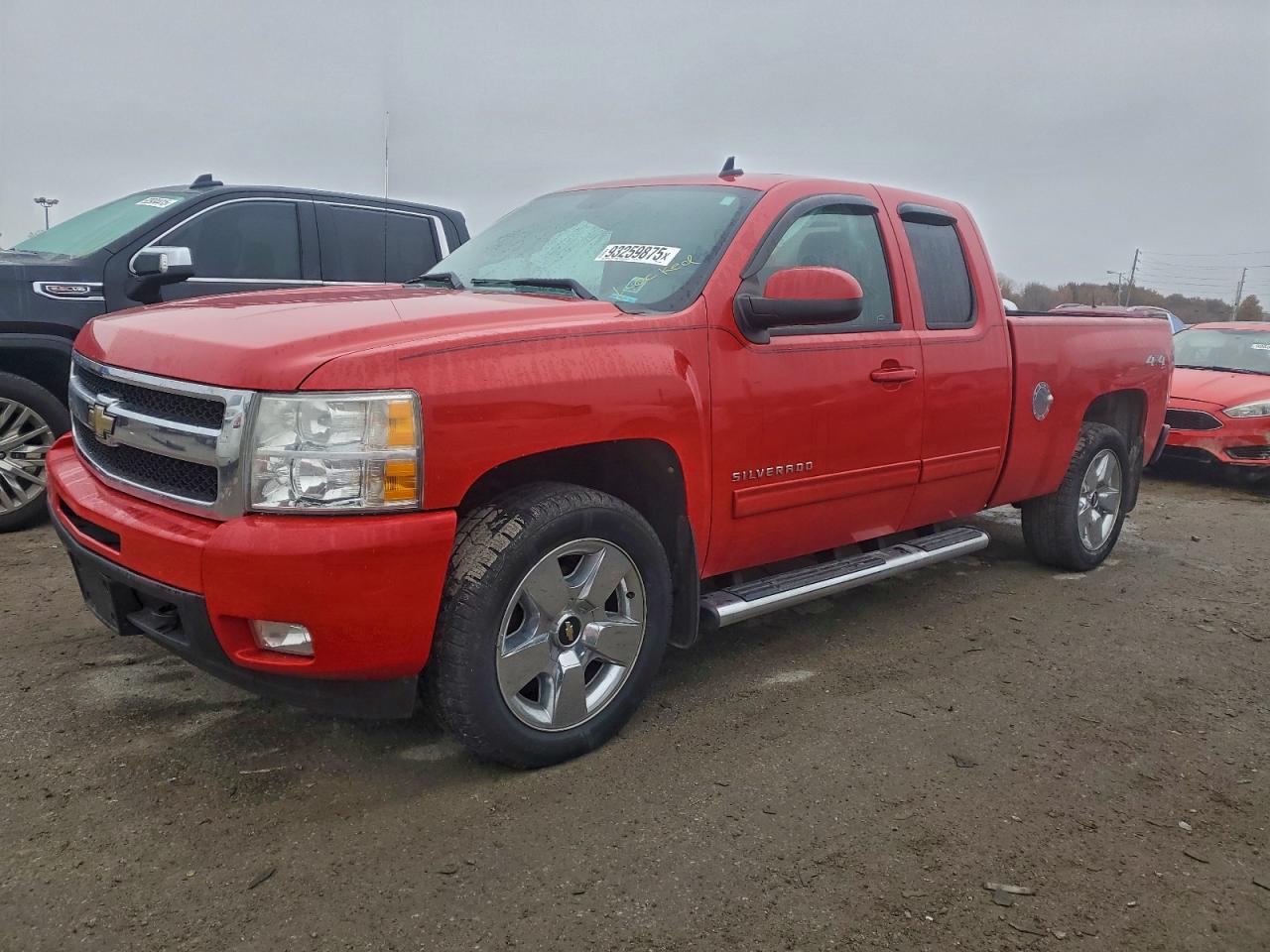 CHEVROLET SILVERADO 2011