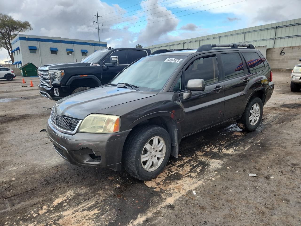 MITSUBISHI ENDEAVOR L 2010