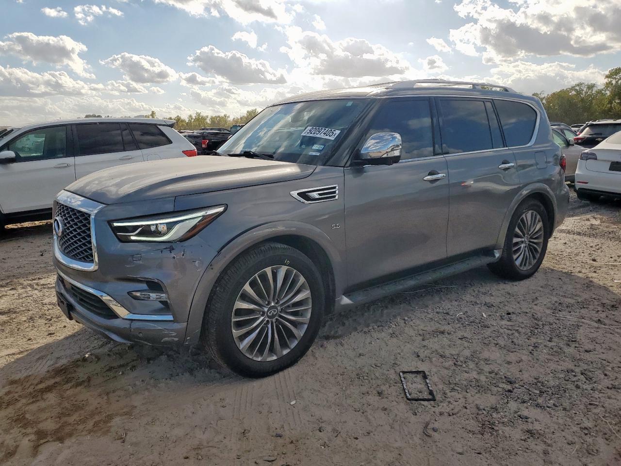INFINITI QX80 LUXE 2019