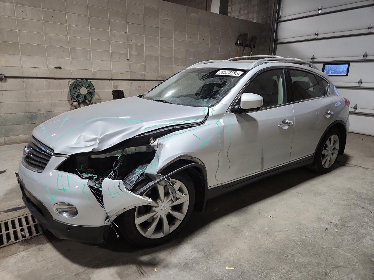 INFINITI EX35 BASE 2010