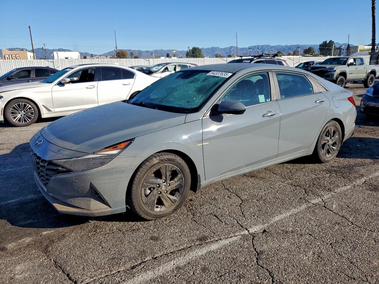 HYUNDAI ELANTRA SE 2023